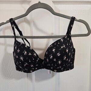 Victoria's Secret Push-Up Bra 34D